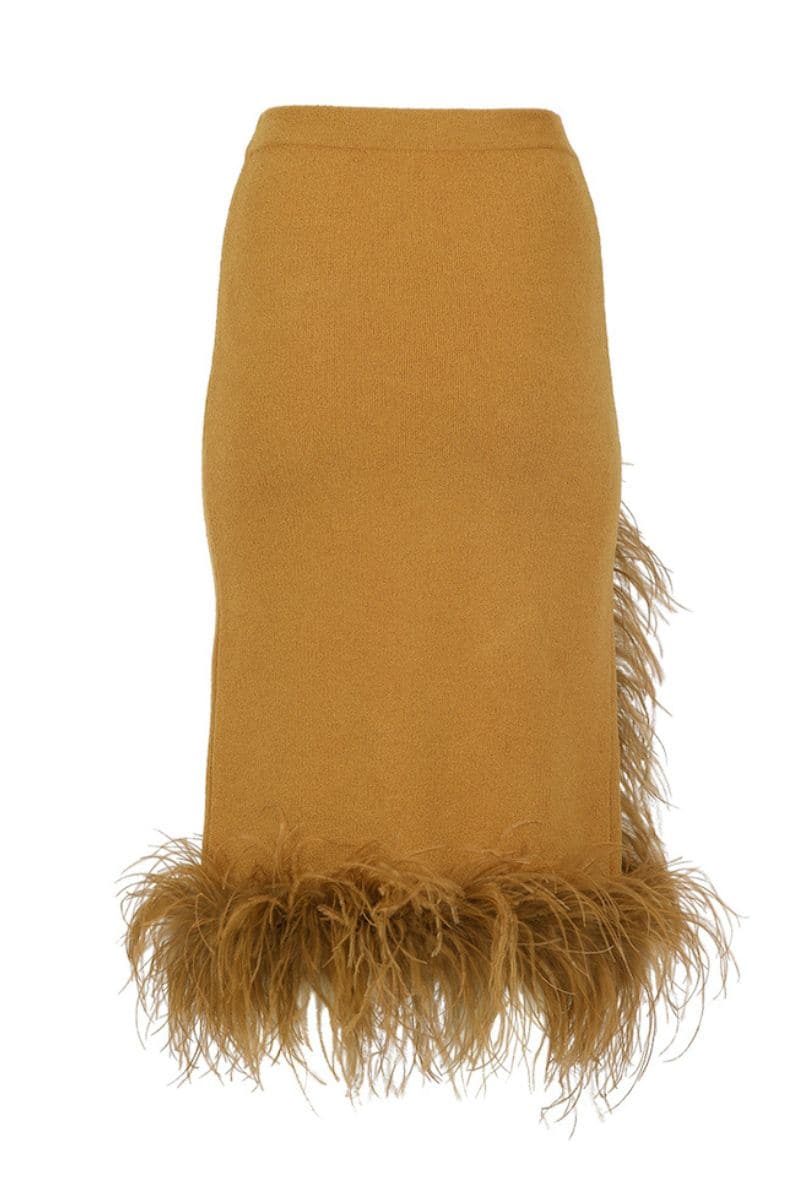 CAMEL KNIT SKIRT WITH FEATHER TRIM