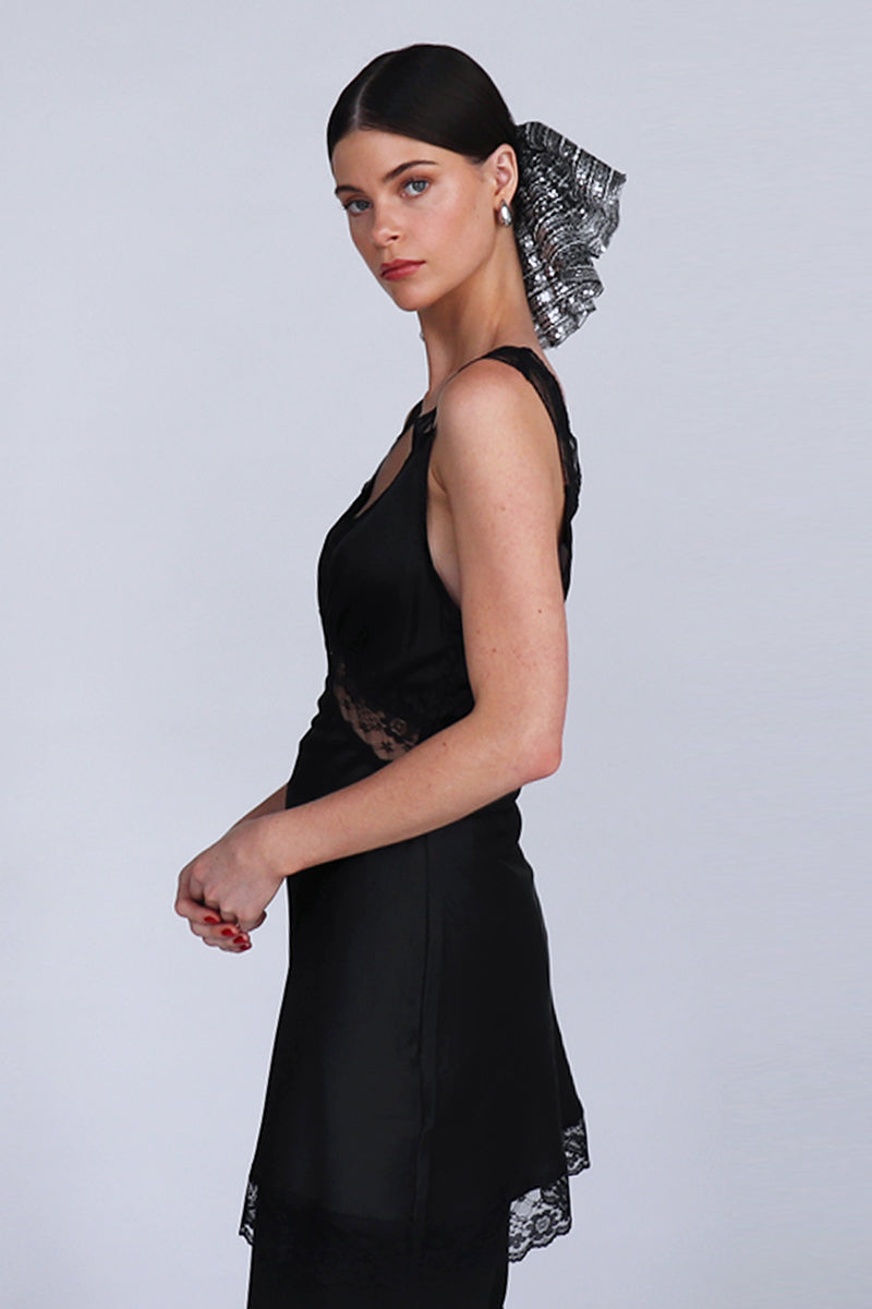 BRANKA X-LARGE SEQUIN SCRUNCHIE