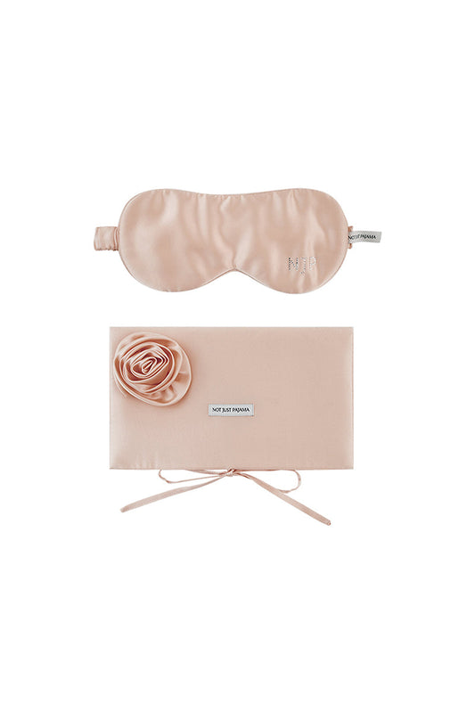 SILK EYE MASK AND POUCH SET IN PINK