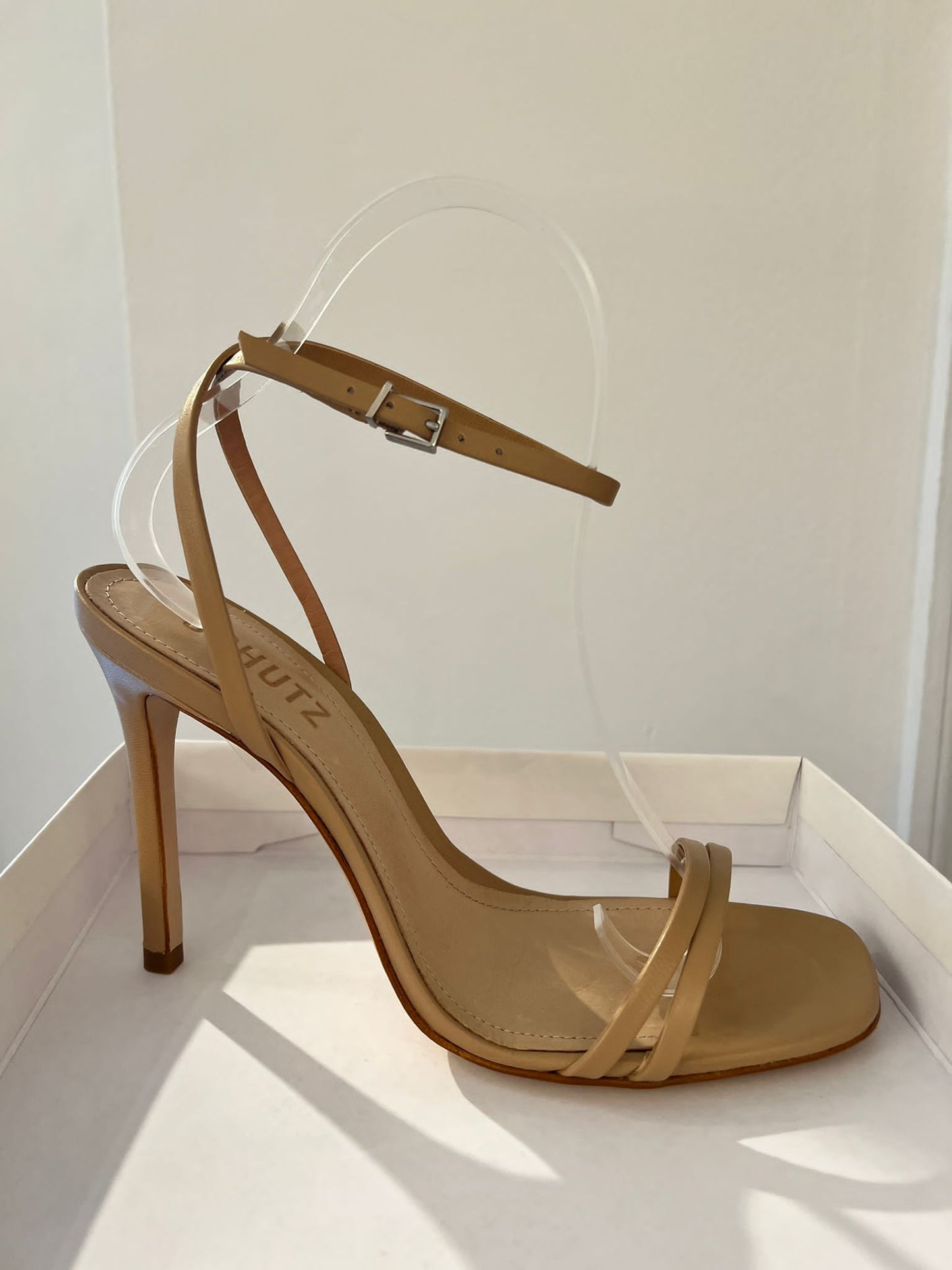 Schutz Altina Leather Sandal